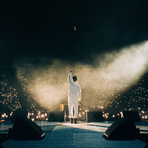 希咲エマ和捆绑拳交
